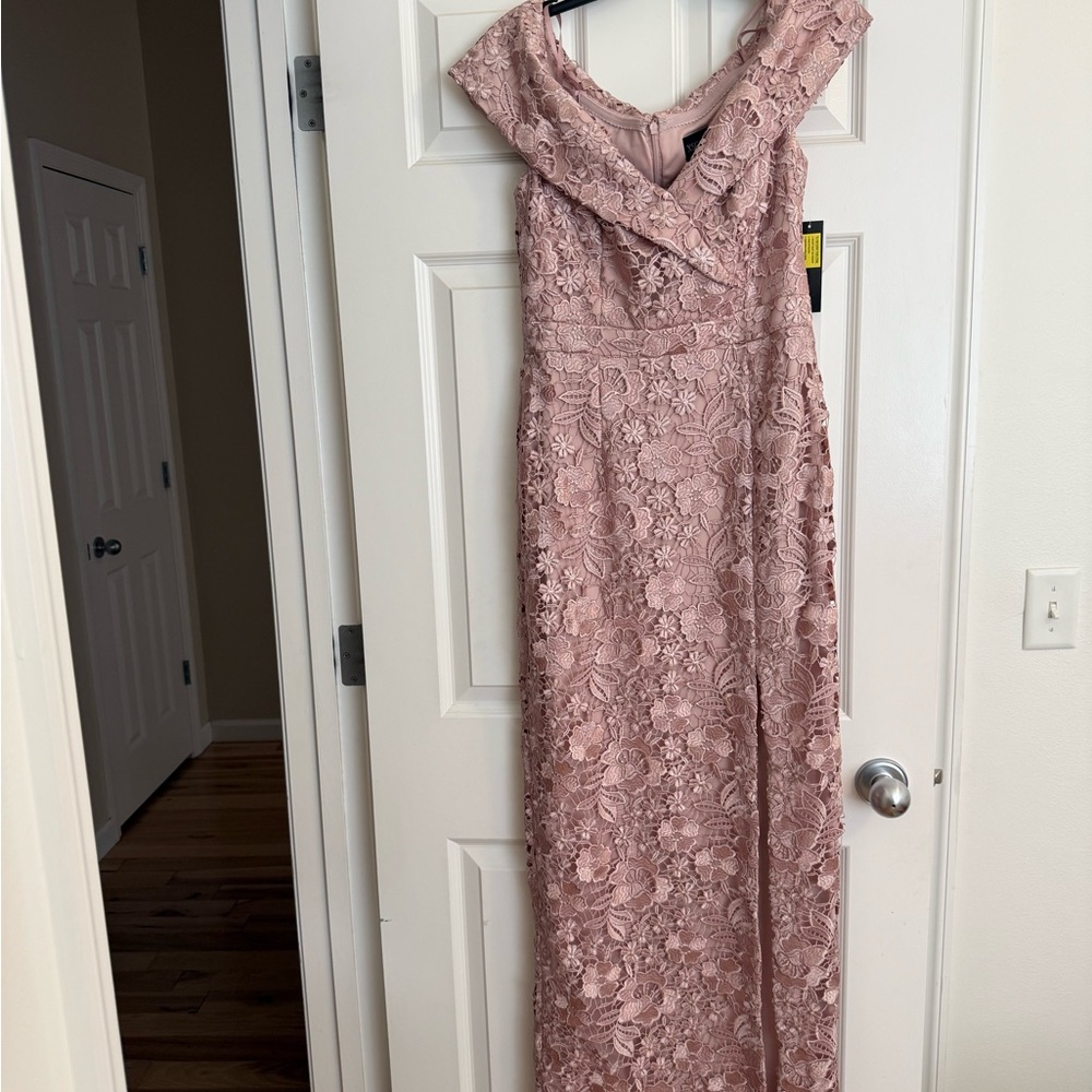 Xscape Blush Lace Off-Shoulder Wedding Dress never worn